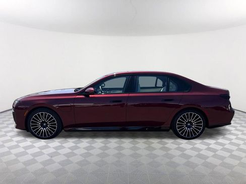 New 2025 BMW 750e xDrive image 8