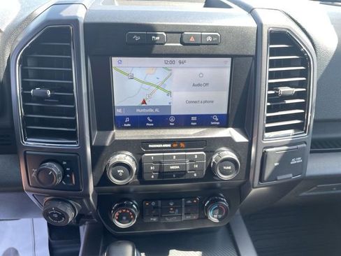 Used 2019 Ford F150 XLT w/ Equipment Group 302A Luxury AWD/4WD image 18