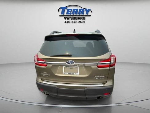 Used 2022 Subaru Ascent Limited w/ Technology Package AWD/4WD image 3