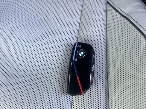 Used 2025 BMW M5 Touring image 29