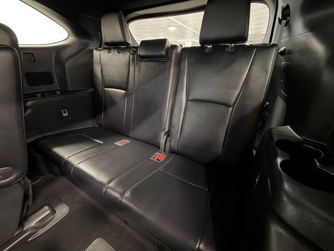 Used 2021 Toyota Highlander XSE AWD/4WD image 42