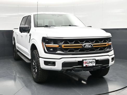Certified 2025 Ford F150 Tremor w/ Bed Utility Package AWD/4WD image 4
