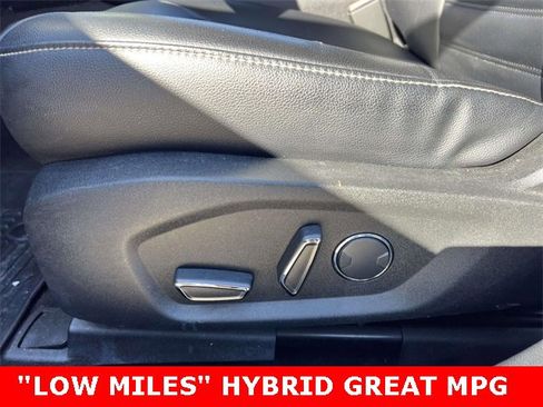 Used 2019 Ford Fusion SEL image 19