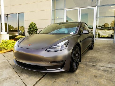 Used 2021 Tesla Model 3 Performance image 8