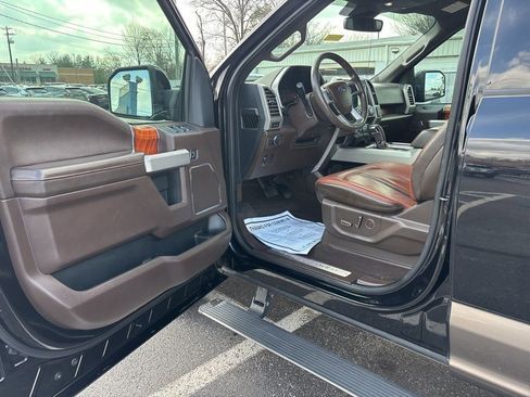Used 2019 Ford F150 King Ranch w/ Equipment Group 601A Luxury image 16