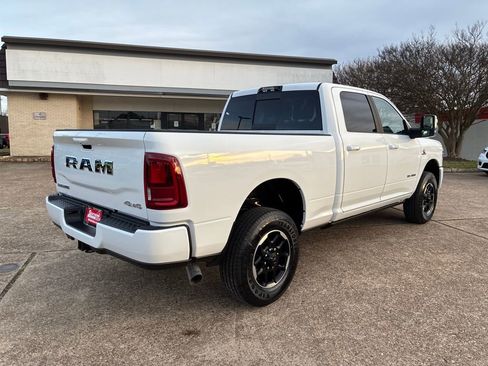 New 2026 RAM 2500 Laramie AWD/4WD image 5