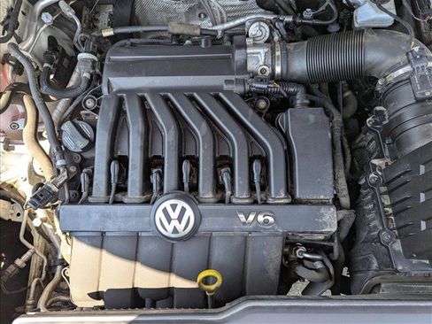 Used 2018 Volkswagen Atlas SEL AWD/4WD image 25