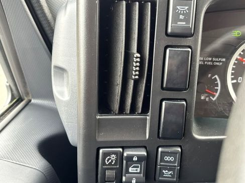 Used 2024 Chevrolet Low Cab Forward 4500 XD image 15