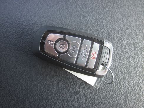 New 2025 Ford F150 XLT w/ Equipment Group 302A MID image 17