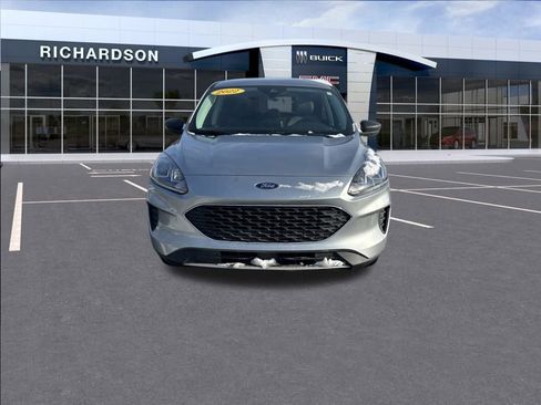 Used 2022 Ford Escape SE w/ Cold Weather Package image 9