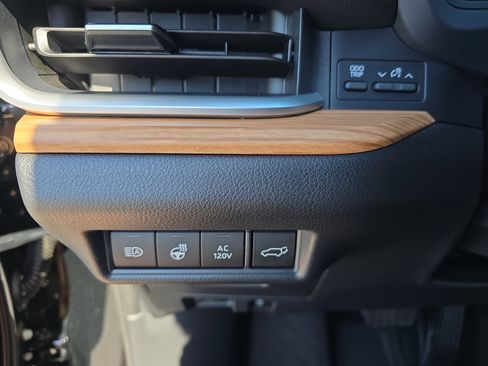 Used 2026 Toyota Grand Highlander AWD Hybrid image 28