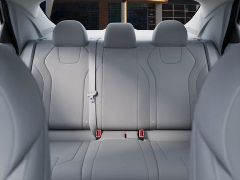 New 2026 Hyundai Elantra SE image 12