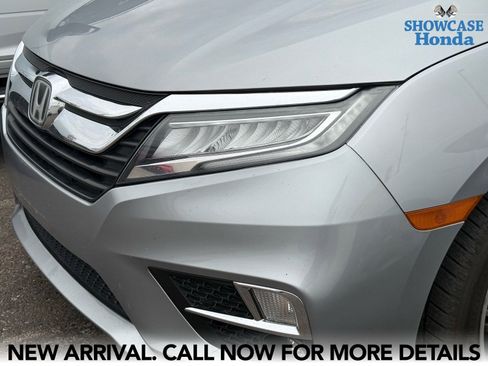 Used 2018 Honda Odyssey Elite image 9
