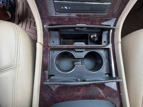 Used 2013 Cadillac Escalade Luxury AWD/4WD image 59