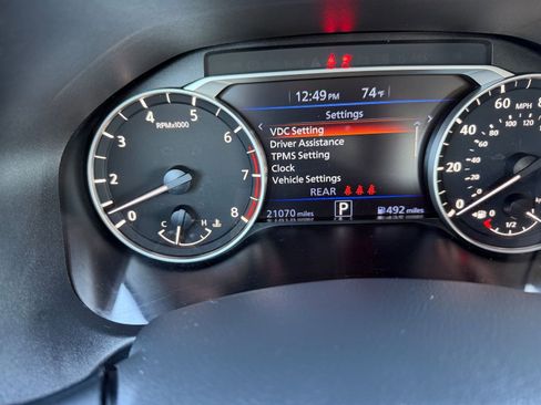 Used 2025 Nissan Altima 2.5 SV image 39