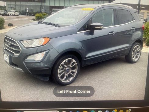 Used 2021 Ford EcoSport Titanium FWD image 2