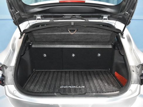 Used 2023 Toyota Corolla SE image 30