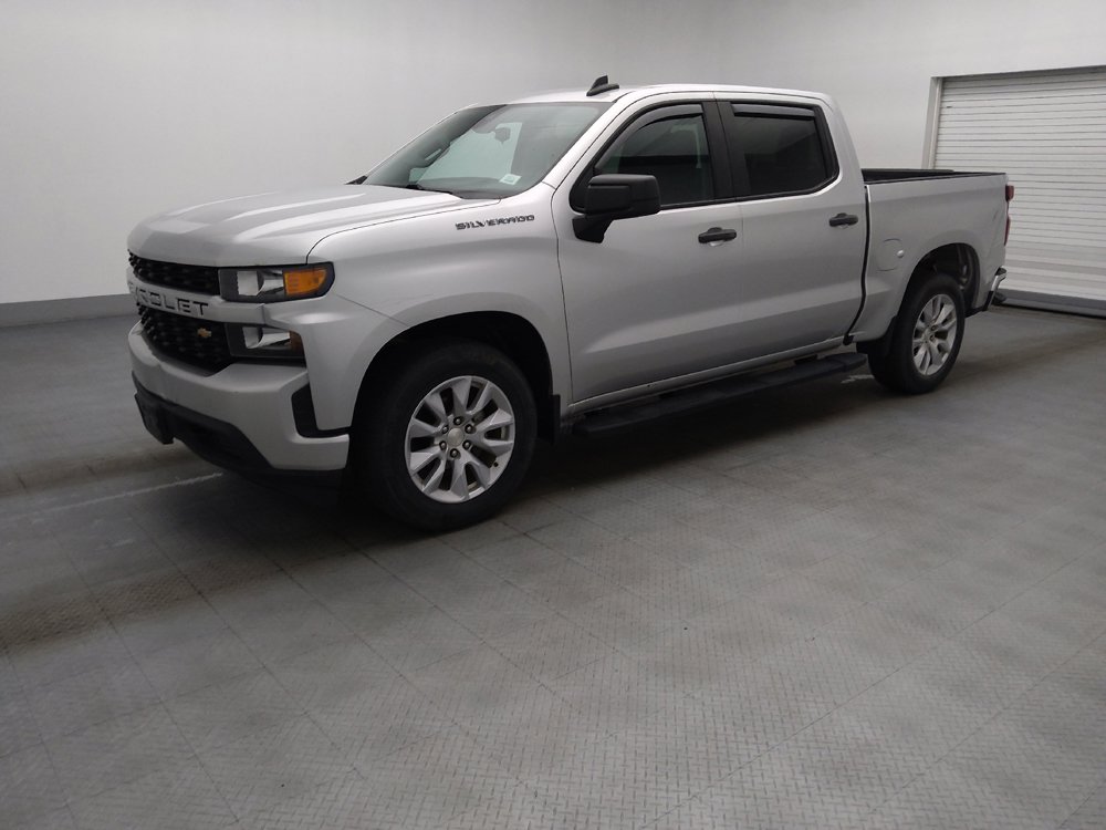 Used 2022 Chevrolet Silverado 1500 Custom w/ Safety Confidence Package RWD image 2