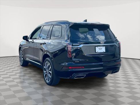 Used 2024 Cadillac XT6 Sport w/ Technology Package AWD/4WD image 5