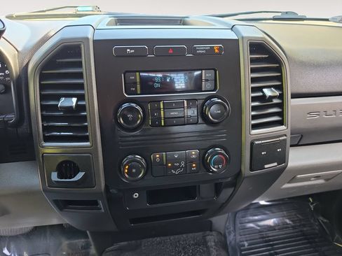 Used 2018 Ford F250 XL RWD image 11