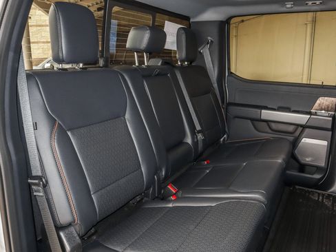 New 2026 Ford F250 Lariat w/ Black Appearance Package AWD/4WD image 45