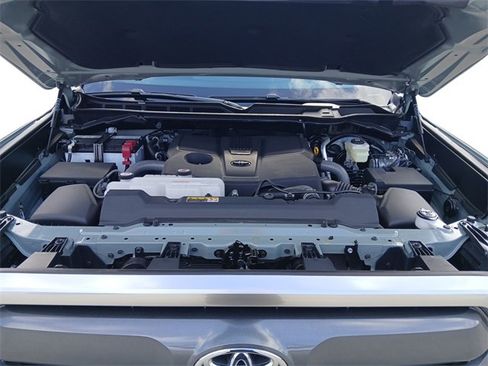 Used 2026 Toyota Tundra Limited image 12