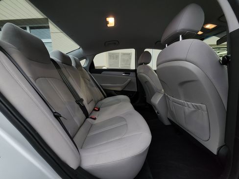 Used 2018 Hyundai Sonata SE image 25