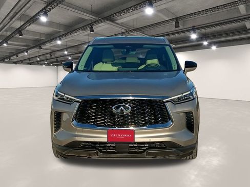 Used 2023 INFINITI QX60 Sensory w/ Vision Package image 18