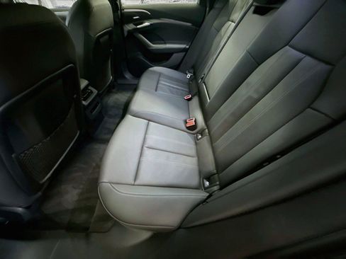 Used 2025 Audi A6 e-tron Premium Plus w/ Premium Plus RWD image 24