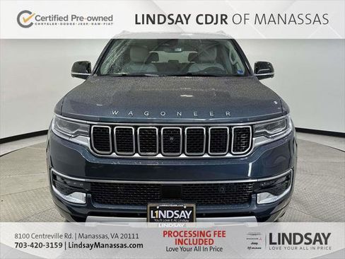 Certified 2024 Jeep Wagoneer Series II w/ Convenience Group I AWD/4WD image 3
