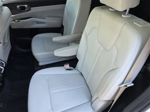 Used 2022 Kia Sorento X-Line EX image 15