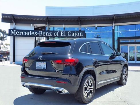 Used 2025 Mercedes-Benz GLA 250 image 3