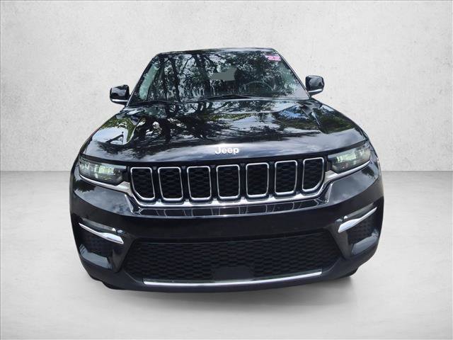 Used 2022 Jeep Grand Cherokee Limited AWD/4WD image 2
