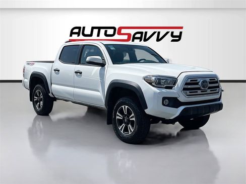 Used 2020 Toyota Tacoma TRD Sport image 1