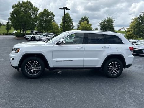 Used 2018 Jeep Grand Cherokee Limited w/ Trailer Tow Group IV AWD/4WD image 7