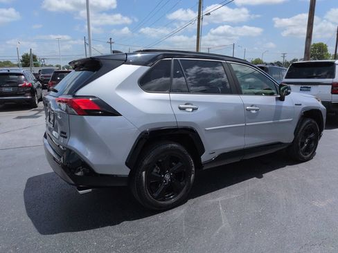 Certified 2020 Toyota RAV4 XSE AWD/4WD image 5