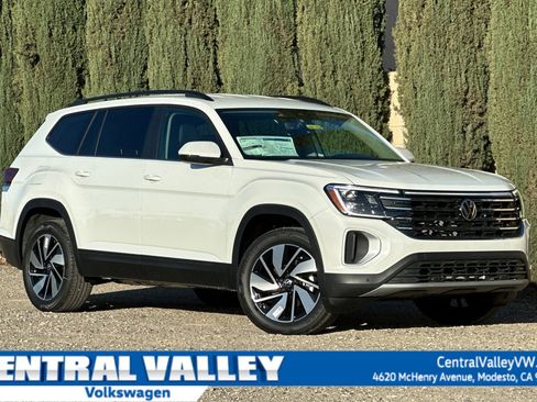 New 2026 Volkswagen Atlas SE AWD/4WD image 1