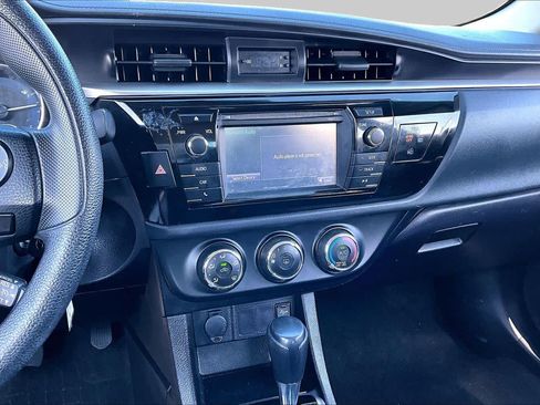 Used 2016 Toyota Corolla L FWD image 7