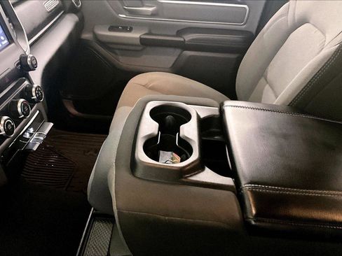 Used 2019 RAM 1500 Big Horn image 16