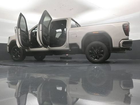Used 2026 GMC Sierra 2500 AT4 w/ AT4 Premium Plus Package AWD/4WD image 62