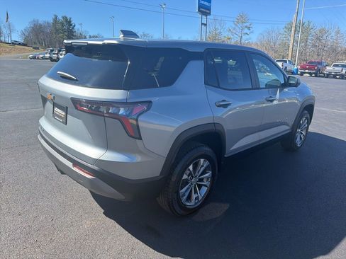 New 2026 Chevrolet Equinox LT w/ Safety and Technology Package image 7