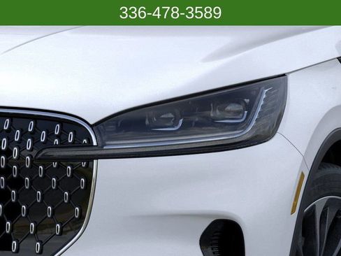 New 2026 Lincoln Aviator Reserve image 18