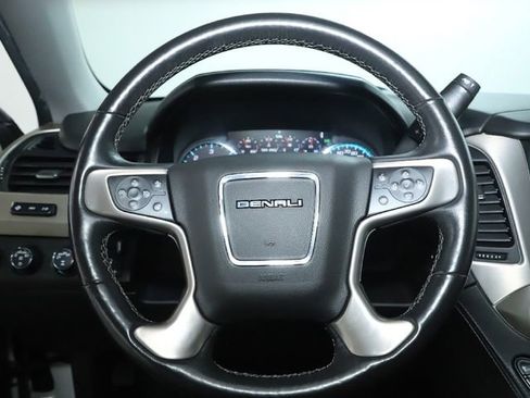 Used 2017 GMC Yukon Denali w/ Open Road Package image 33