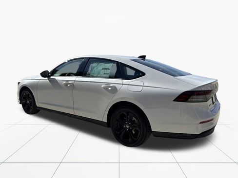 New 2025 Honda Accord SE image 6