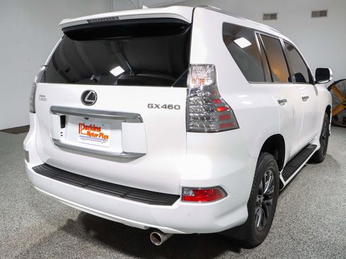 Used 2022 Lexus GX 460 Premium AWD/4WD image 7