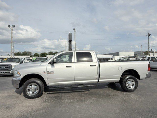 Used 2013 RAM 2500 Tradesman w/ Chrome Appearance Group AWD/4WD image 8
