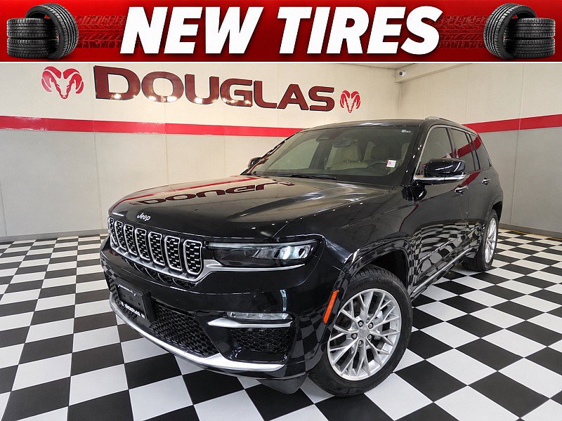 Used 2024 Jeep Grand Cherokee Summit w/ Luxury Tech Group V AWD/4WD image 1