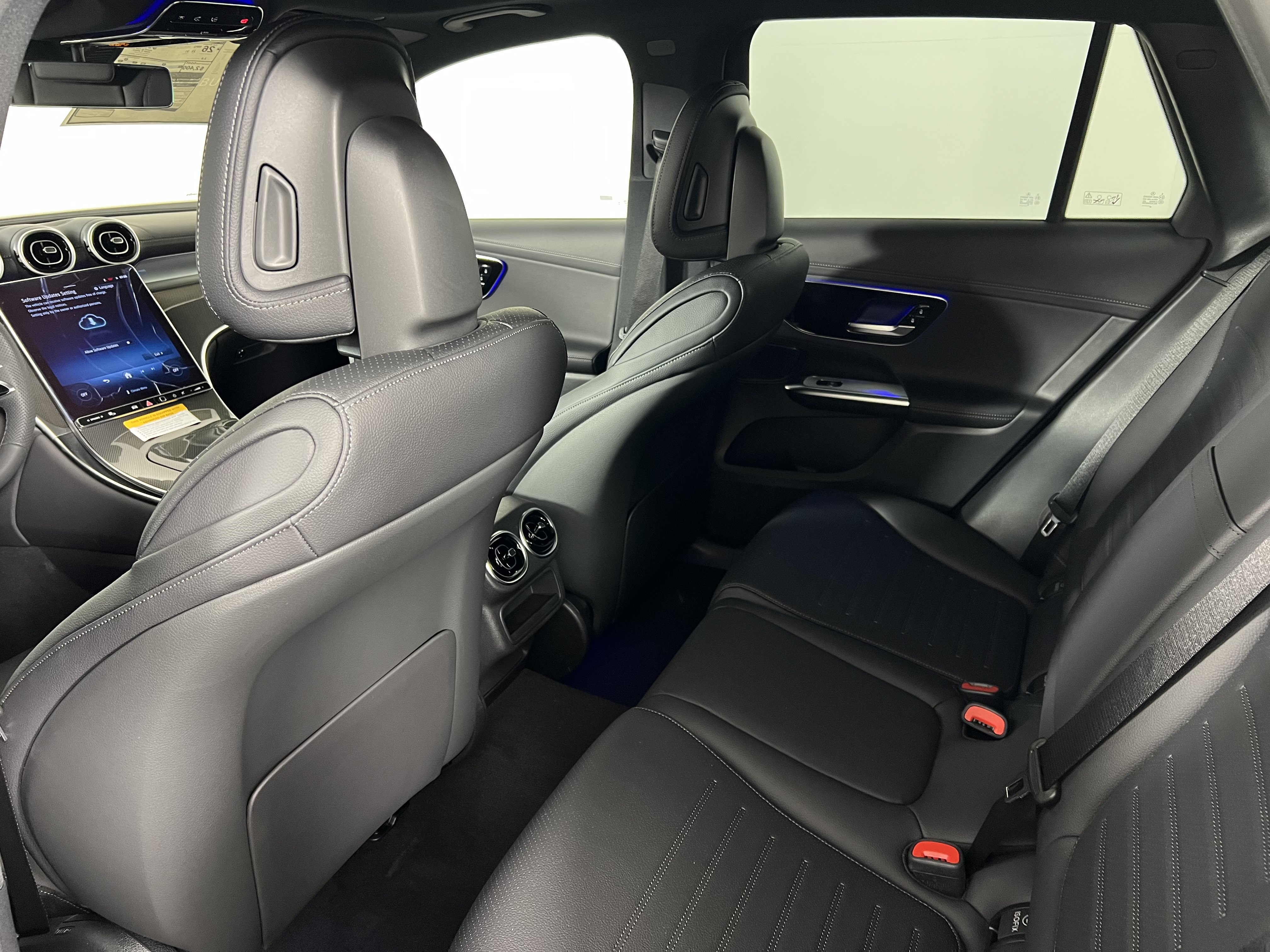 Used 2026 Mercedes-Benz GLC 300 4MATIC image 20