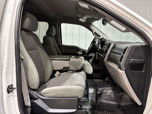 Used 2019 Ford F250 XL w/ Power Equipment Group AWD/4WD image 12
