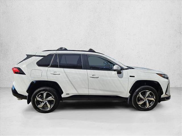 Used 2023 Toyota RAV4 SE w/ Weather & Moonroof Package AWD/4WD image 4